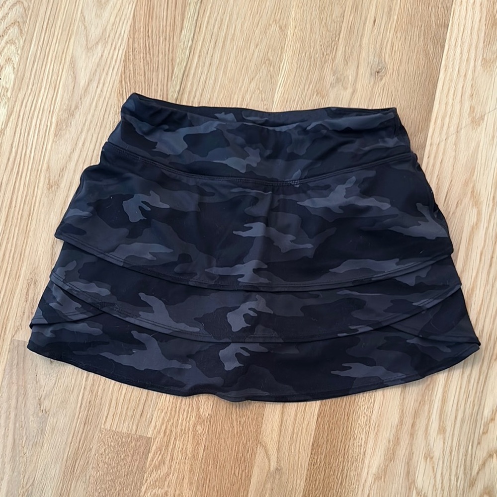 Athleta Black Ruched Bubble Mini Skirt